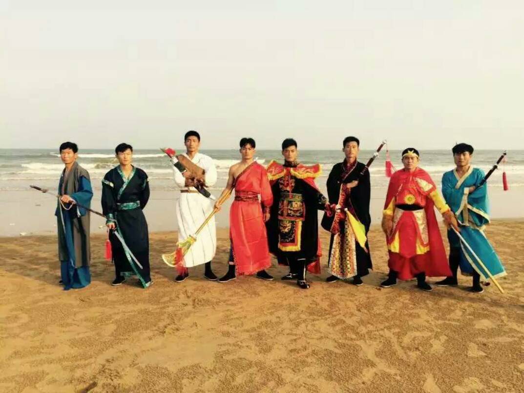 快乐向前冲张喜亮
