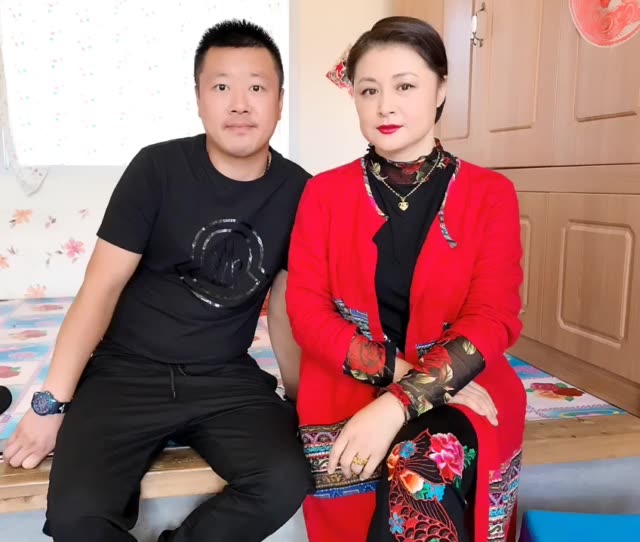 谢大脚,于月仙老师 乡村爱情十正在拍摄中 喜欢的双击999 8.