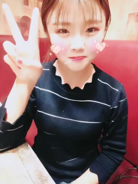 八月(李垚-快手直播