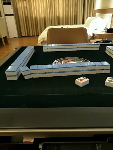 有没有人来干麻将,一缺三 2年前