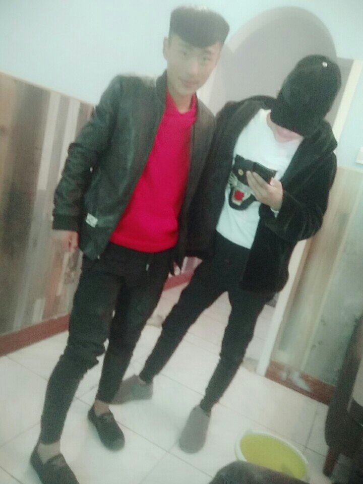 我叫乔宇航,以后多多关照.