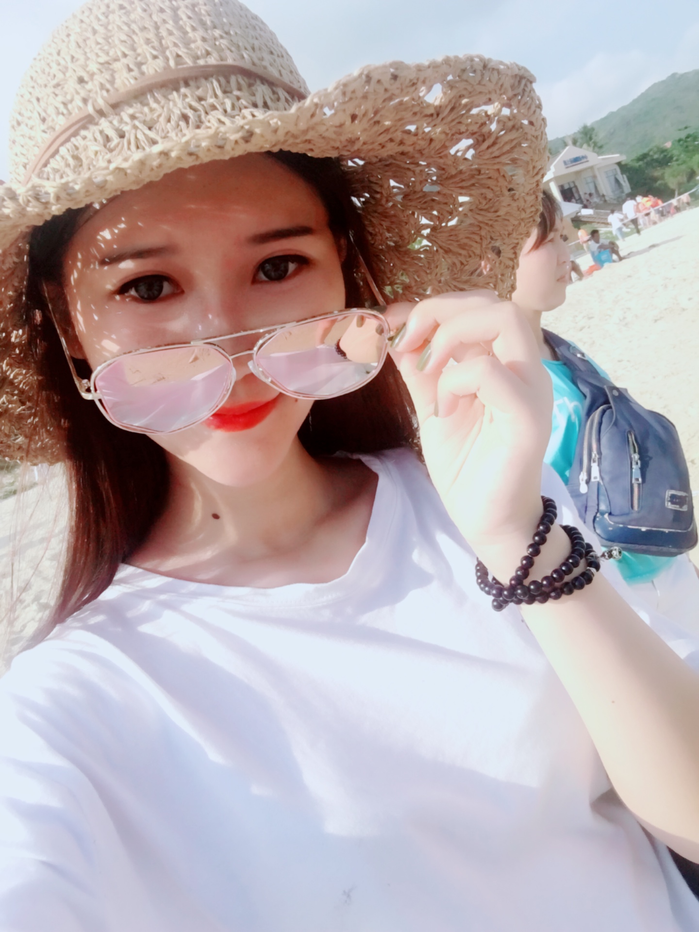 想要更快的成长起来,就必须要经历一些你意想不到的事,悲伤情绪