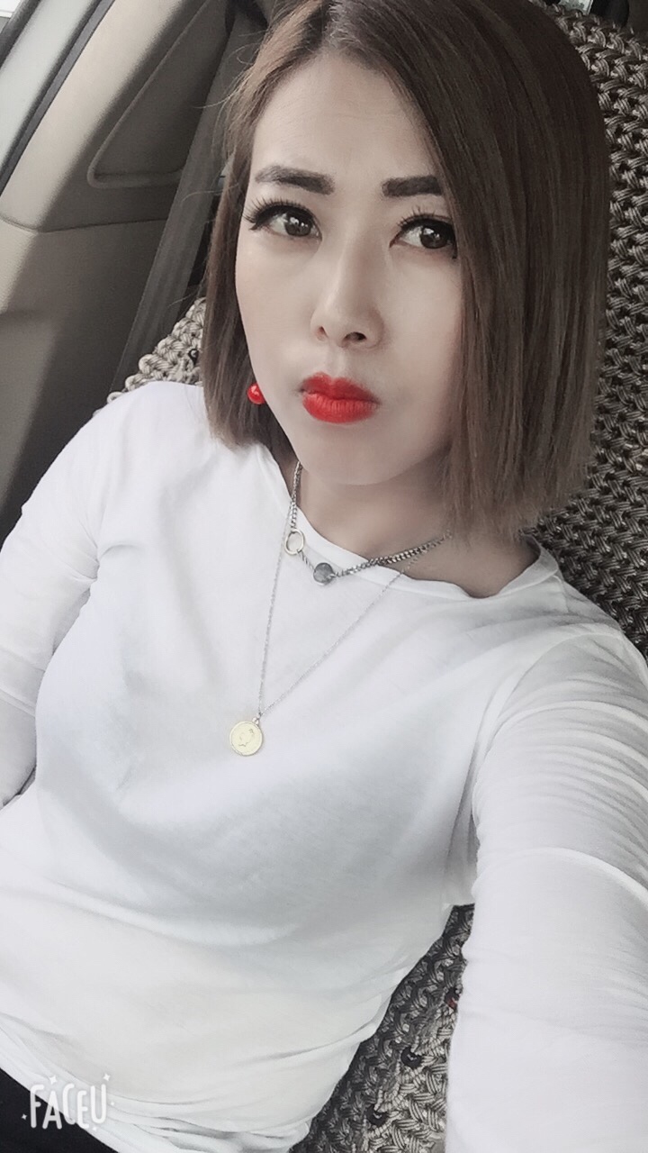 王小欠儿(铁岭你欠儿姐)