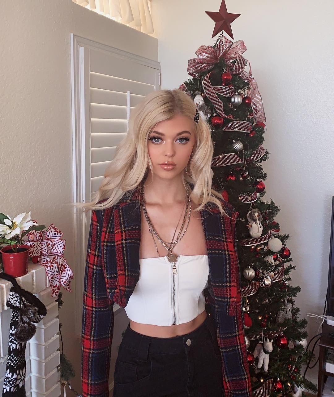 loren gray