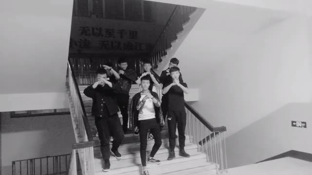 孙嘉旭7715『奇奇』的主页-快手直播