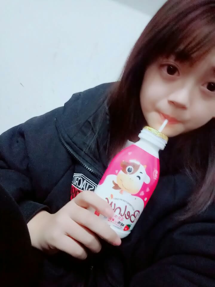 一丢丢可爱92(aa根)-快手直播