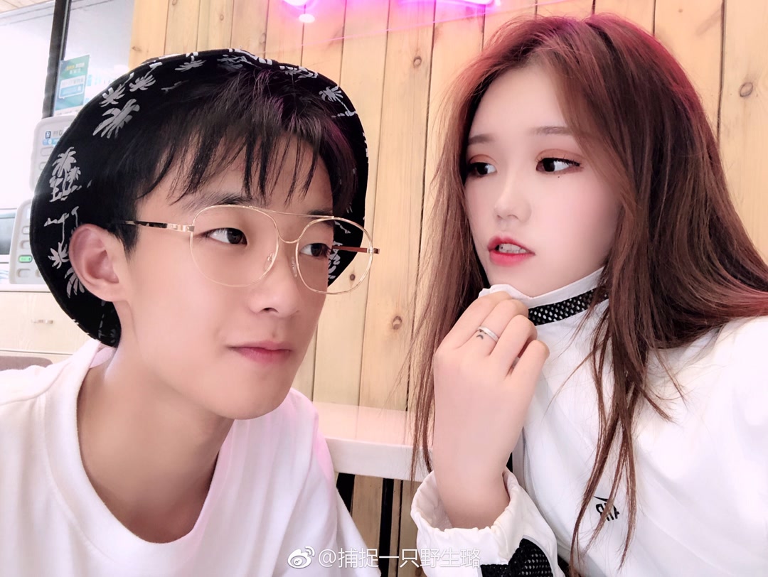 芒果味的仙儿7815li·-快手直播