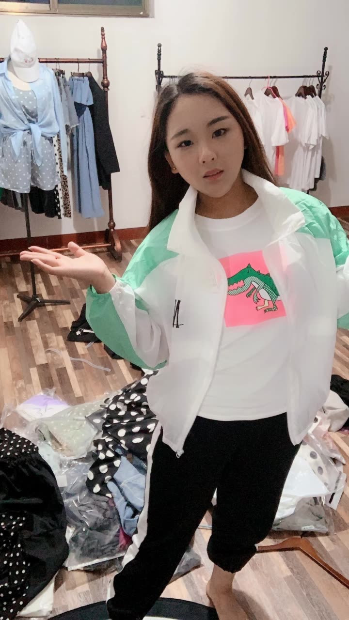 娟子正在努力91的快手直播