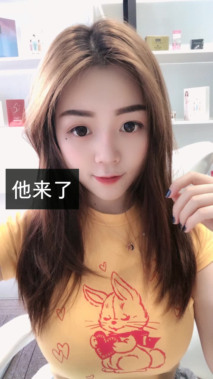 余小二很酷的快手直播