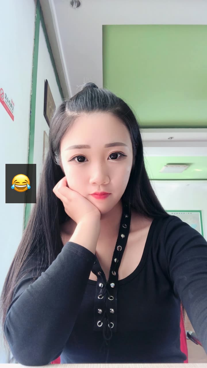 老佛爷 的快手直播