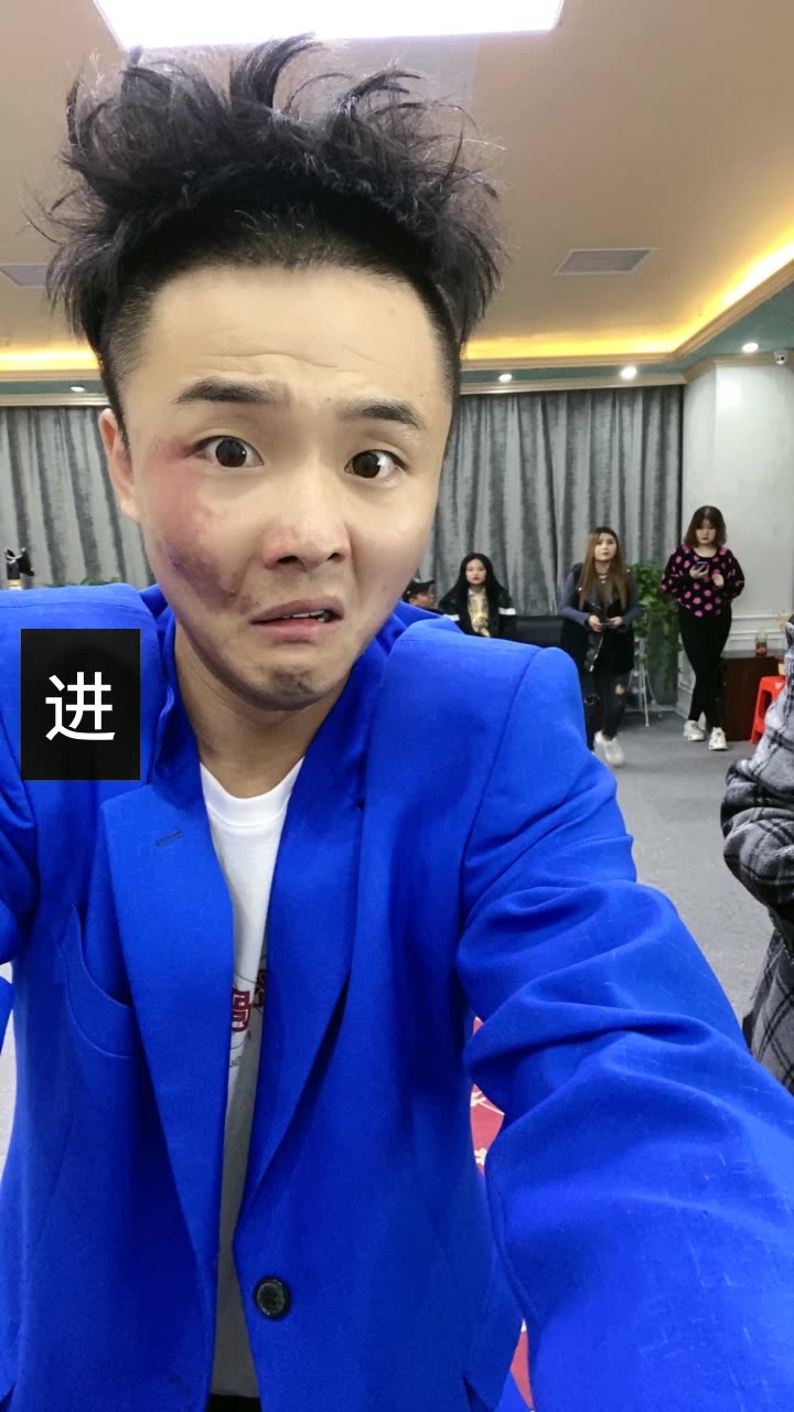 我正在快手看 陶家海燕呐94(陶大帅) 的直播,一起来看!