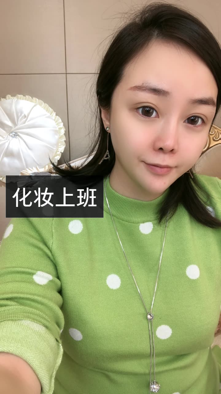 初瑞雪 每周末6点的快手直播