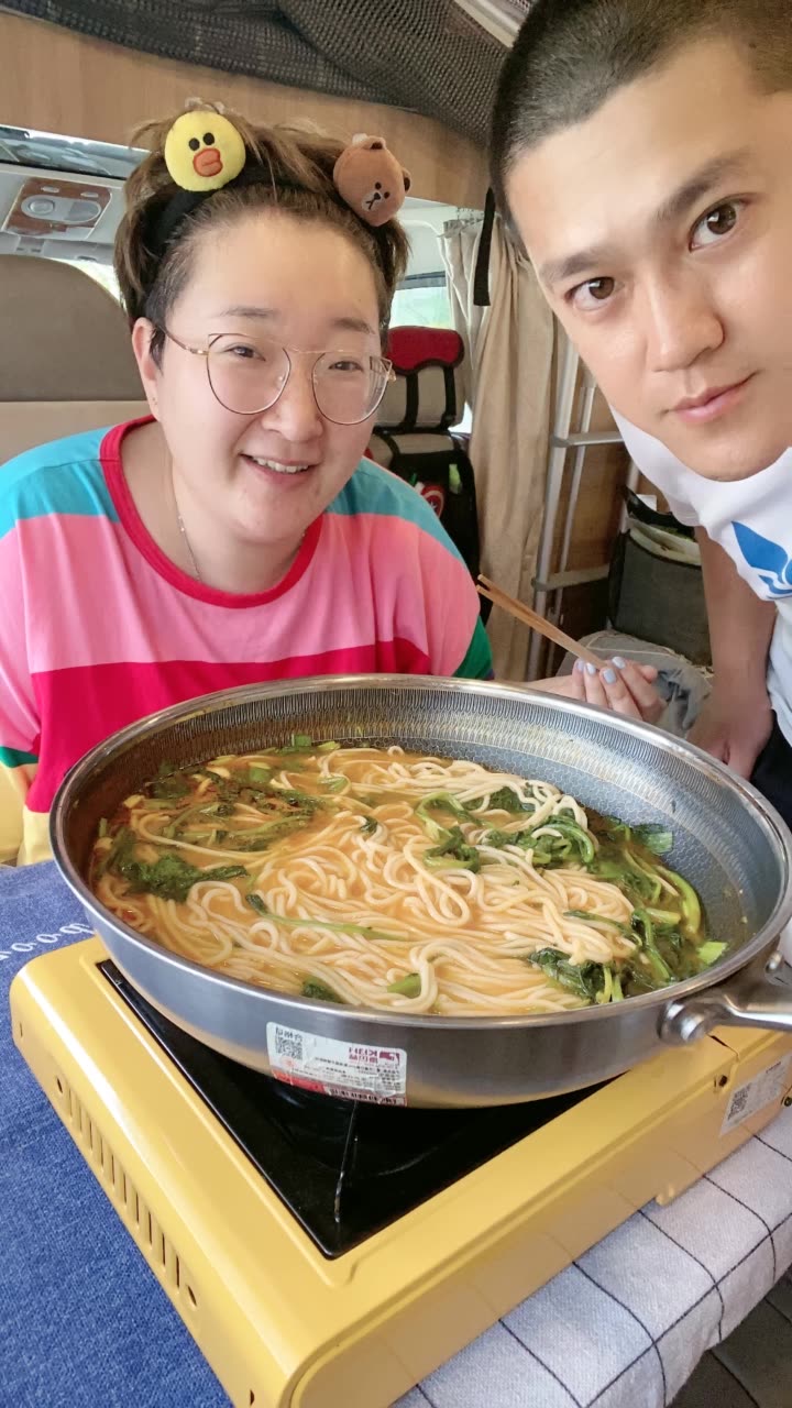 记录世界 记录你#676767赵小木916鑫的快手直播骨感的现实