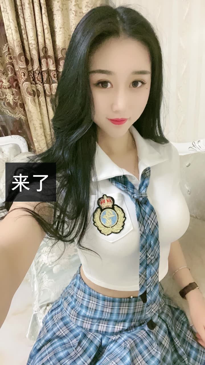 王思佳佳宝的快手直播