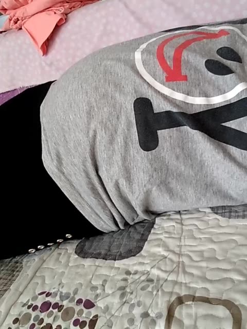 躺着肚子怎么这么小啊!但是一天比一天累 2年前