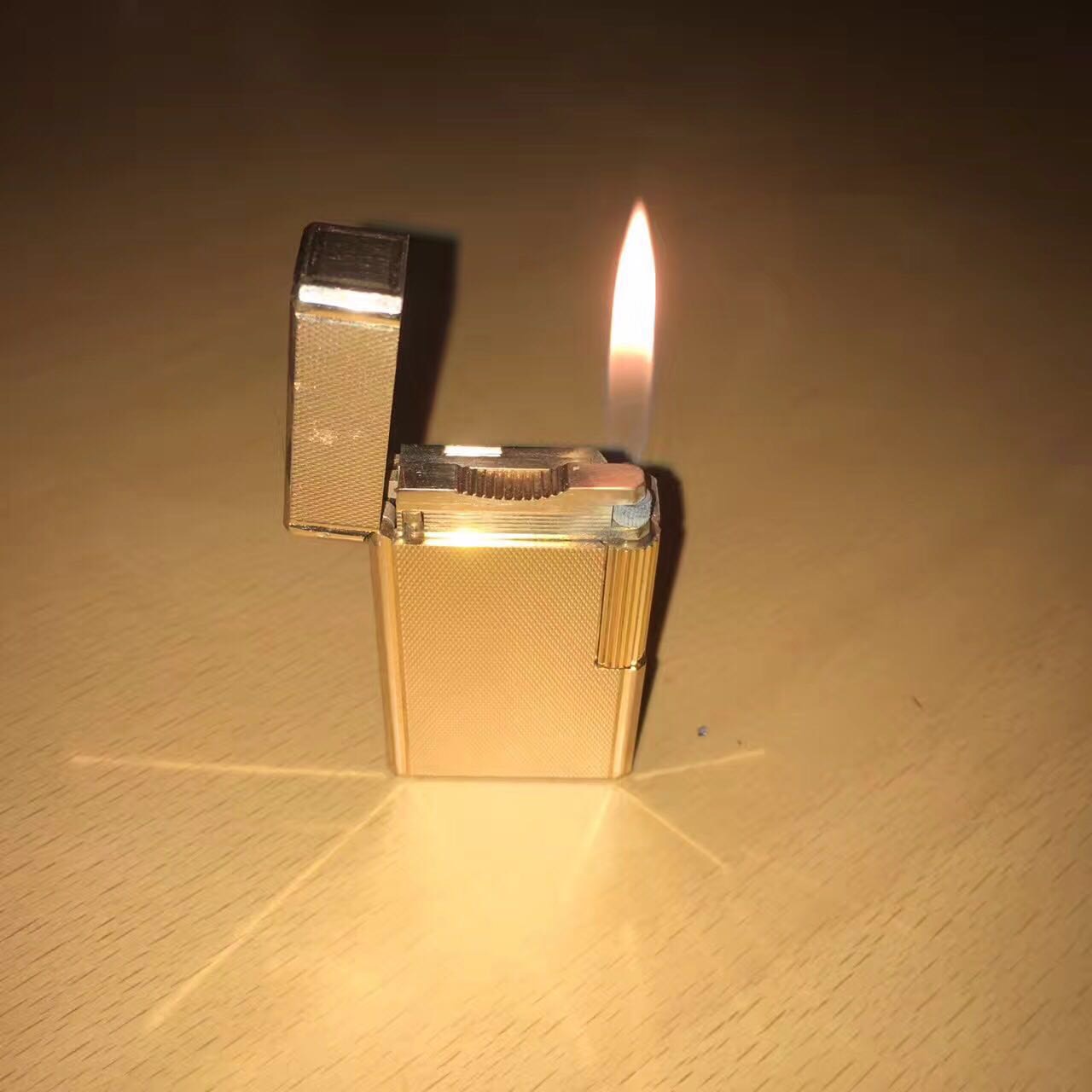 18k纯金打火机整整跟我6年时间了,爱不释手 166       赞