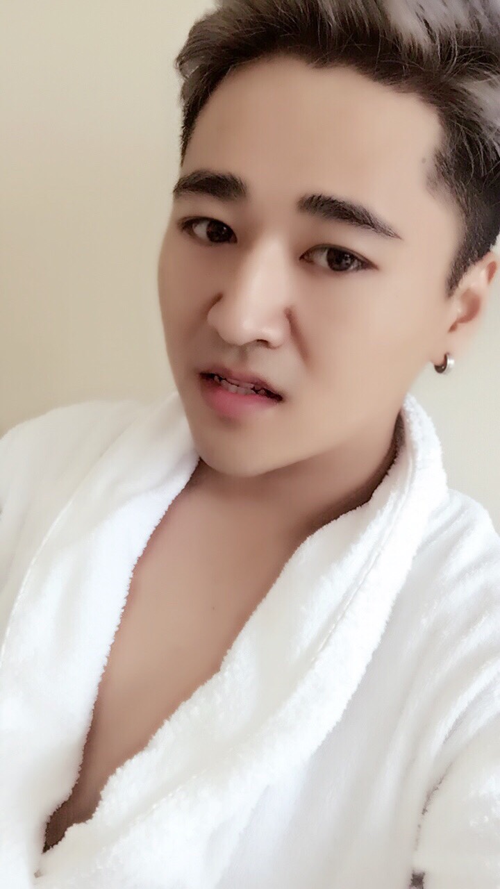 司徒浩神(冲10w)的主页-快手直播