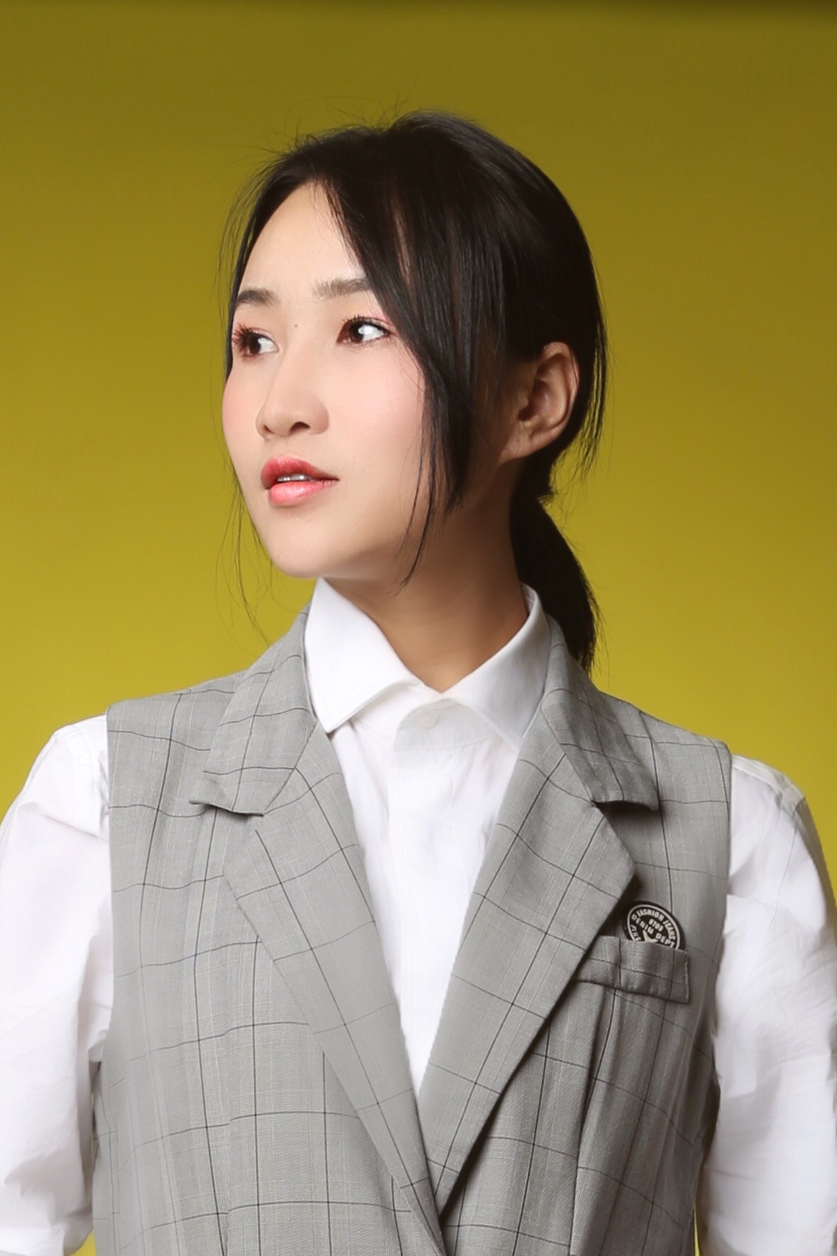 演员杨亭的主页-快手直播