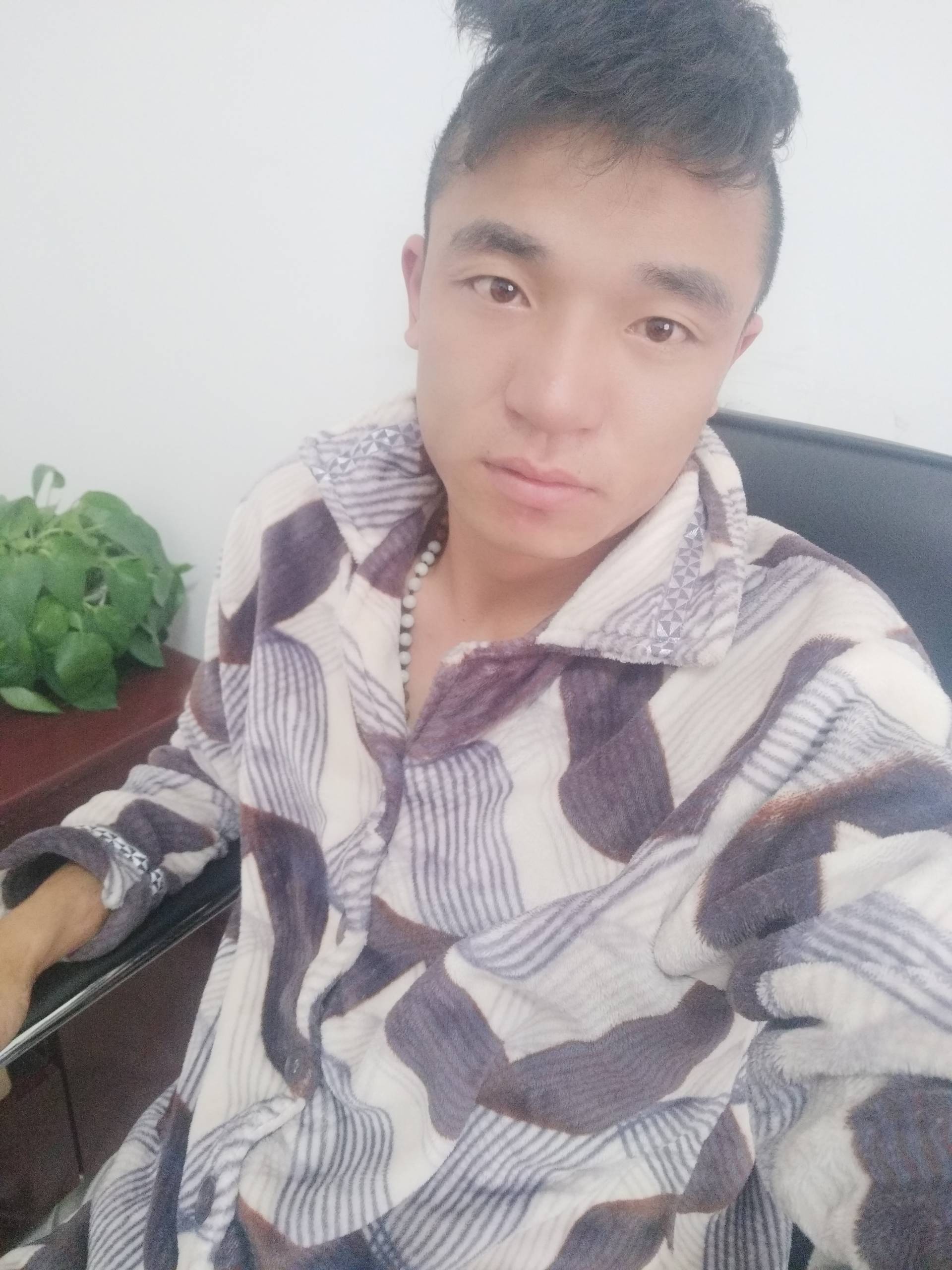 兴城快手点赞群微信（有快手点赞员这个兼职吗?）