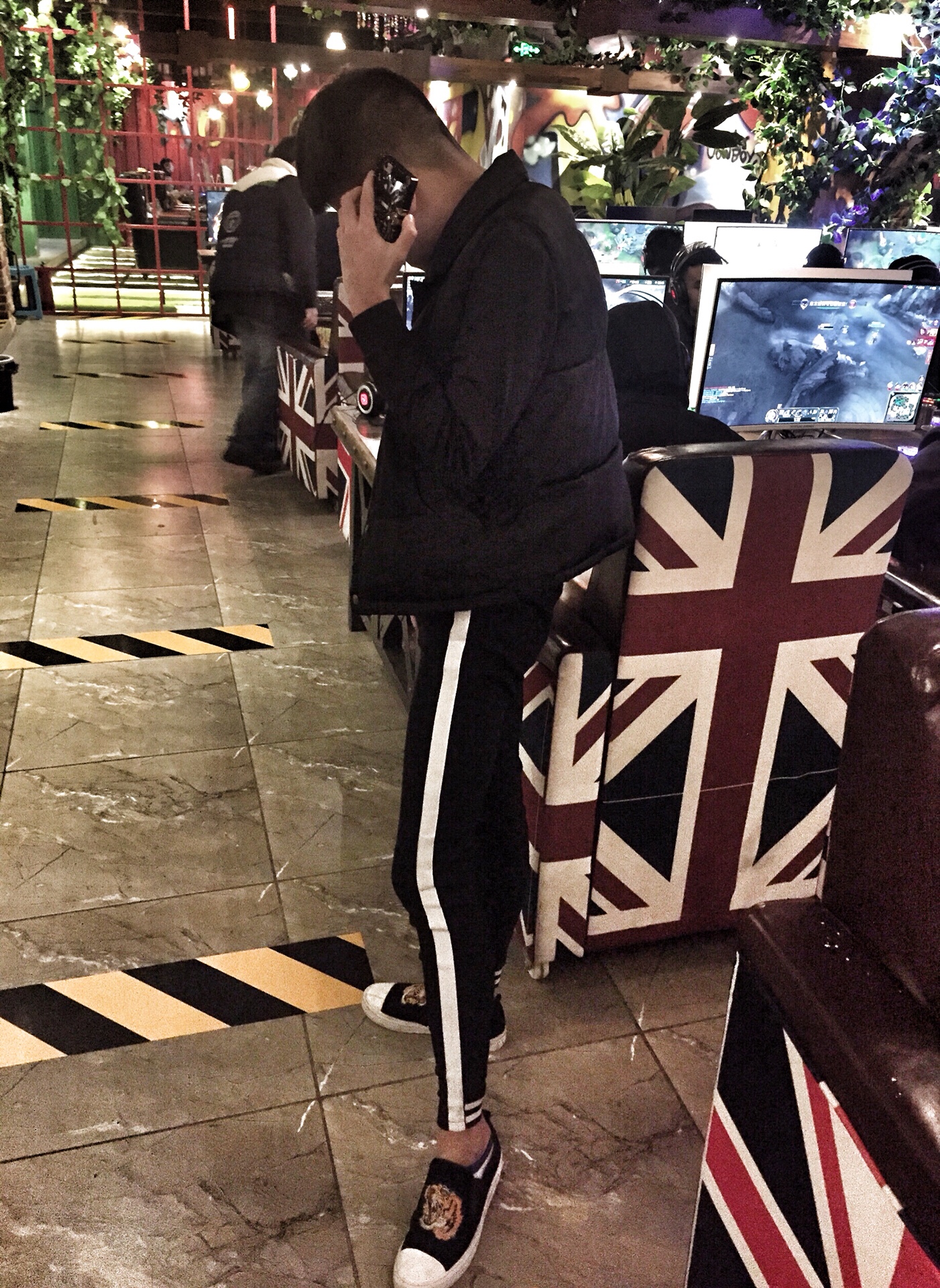 可能飞不过万水千山 - 4川靓仔【桥大爷】的快手