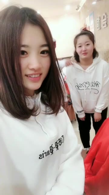 由小娜 94的主页-快手直播