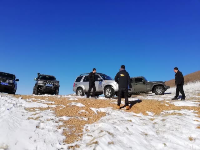 阜蒙县雪豹四驱车队