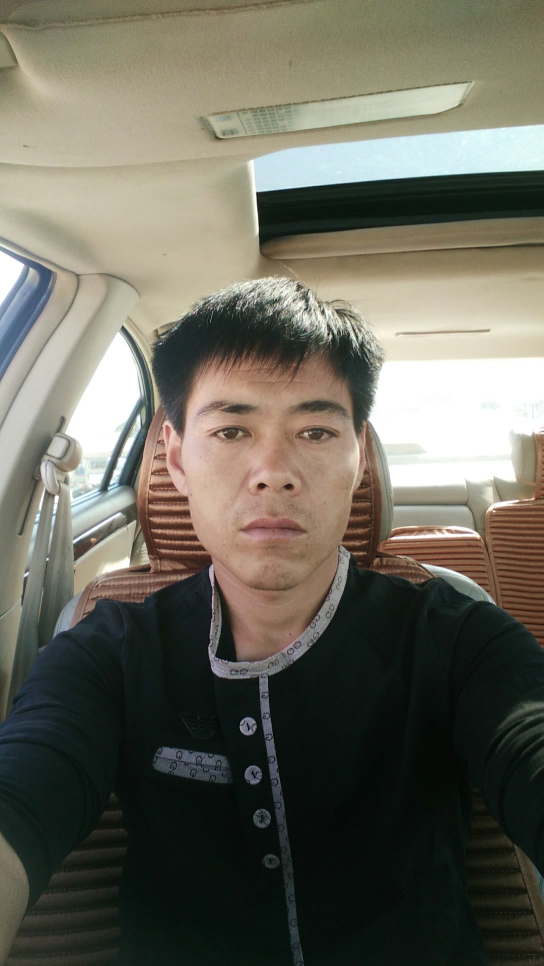 赤峰老大你帅哥的主页-快手直播
