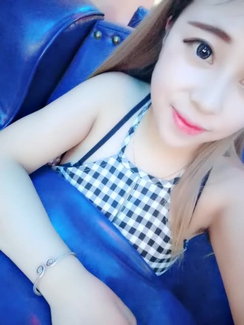 真正在乎你的人 口袋里总是有糖 而不是大道理 他