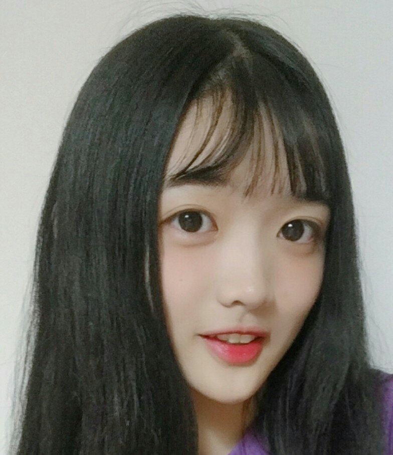 美丽大方嘿可爱的李雨欣77的主页-快手直播