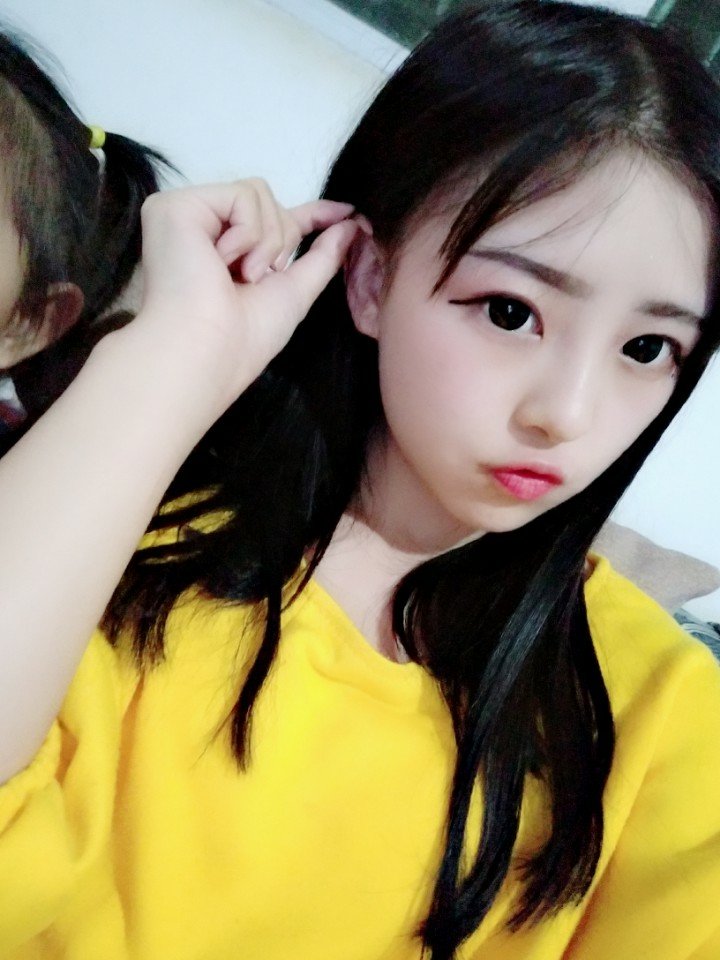 09萝莉染兮00(直播号)的主页-快手直播