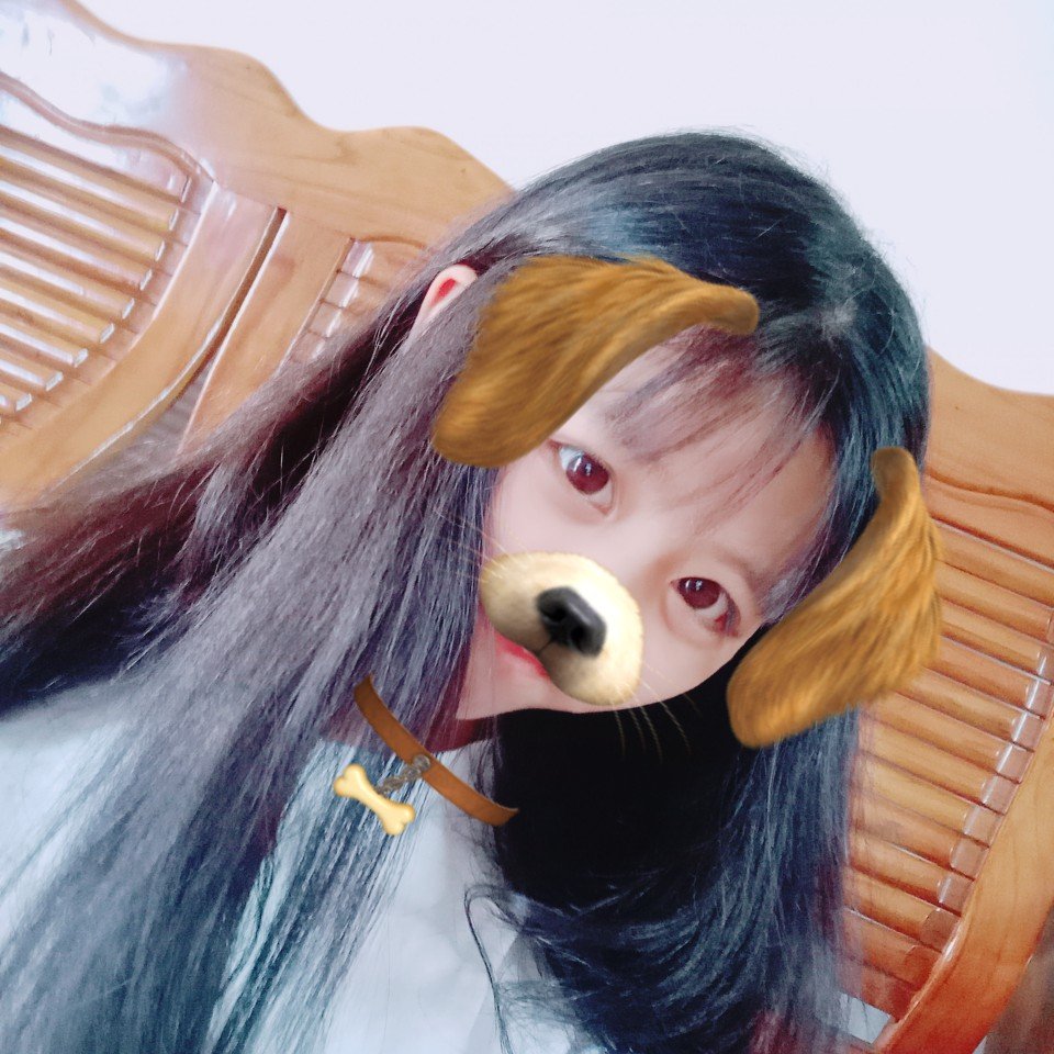 猫耳酱4天前 最后一张有找到我吗5 9 167 0 唐琳琳卖萌,哈哈哈 找到你