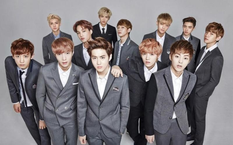 今天中考成绩出来了  希望exo能够保佑我考上高中拜托了 8月前