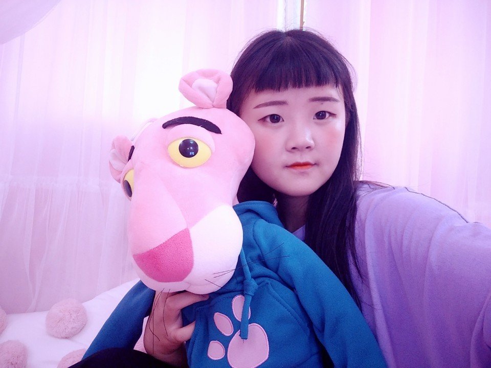 1k 0 好看 好看 我喜欢你啊 薇薇·ω·2月前 回复 特别的 人:哈哈哈