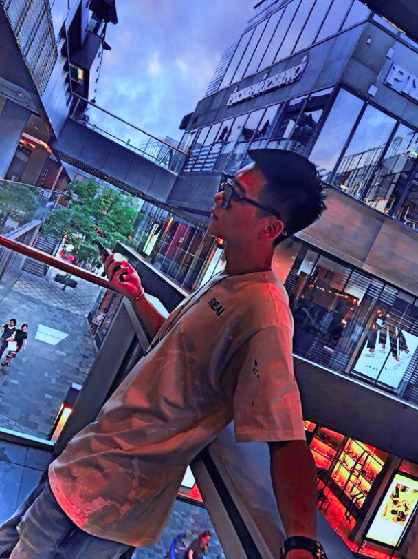 从此不会放弃 老大@王小义《言外之意》(o62593650)