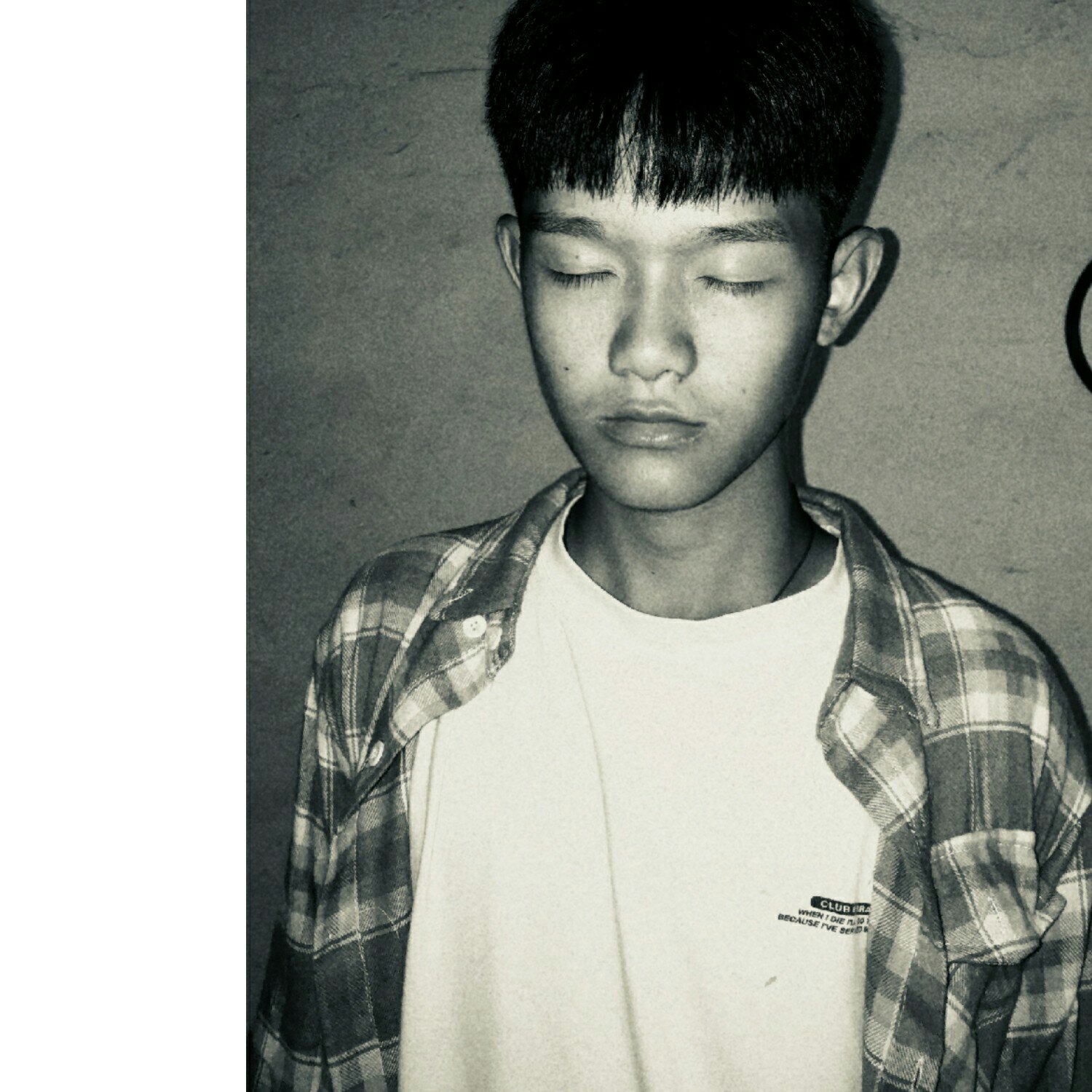 0k 0 18天前 久久 哇 超好看 不黑不白刚刚好 好看