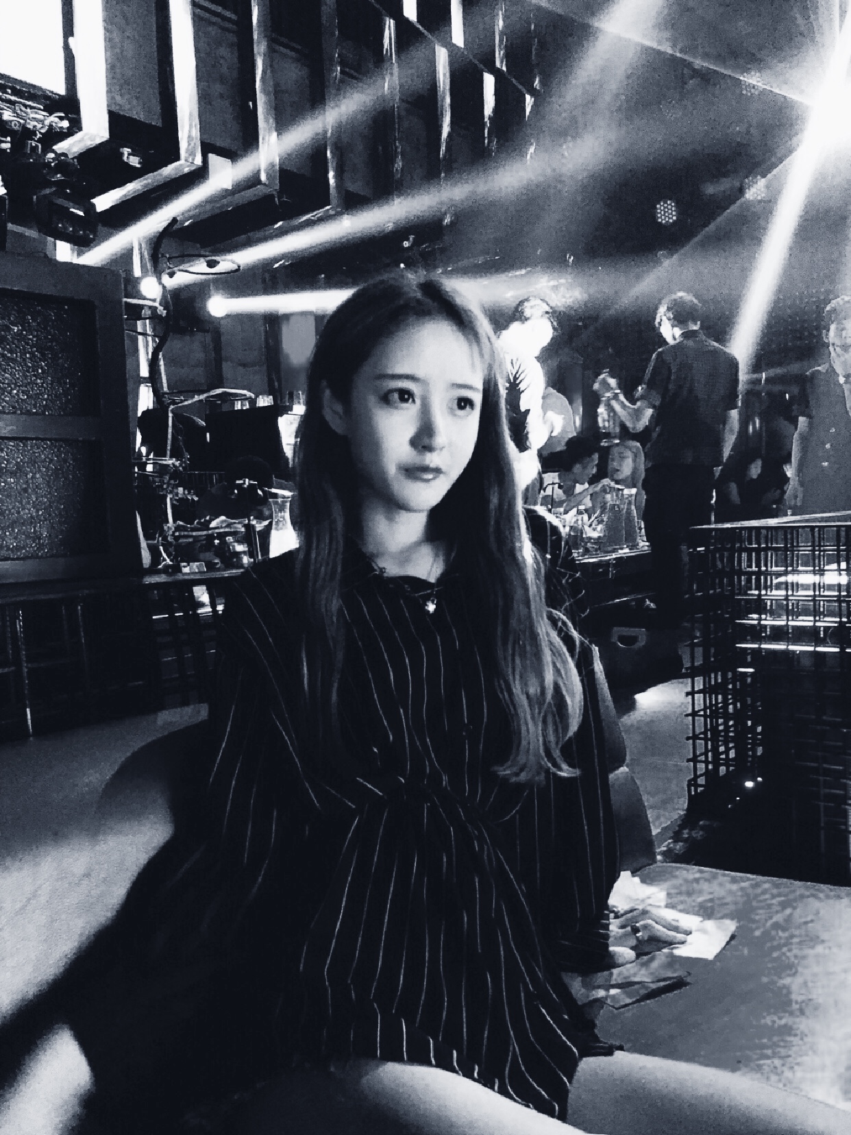 3k 0 冷棕色 紫色 求歌名 你的每种发型让我都念念不忘 回复 李恩雅