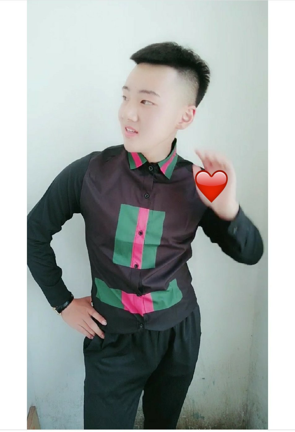 迷人英雄小阿浩95的主页-快手直播