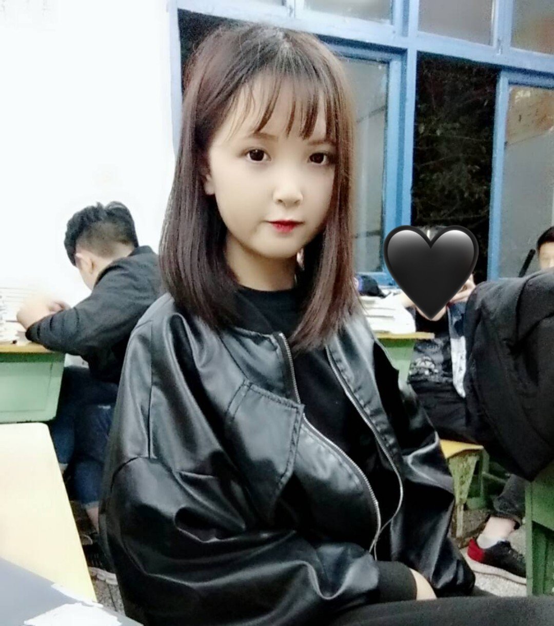 –九妹很ok75的主页-快手直播