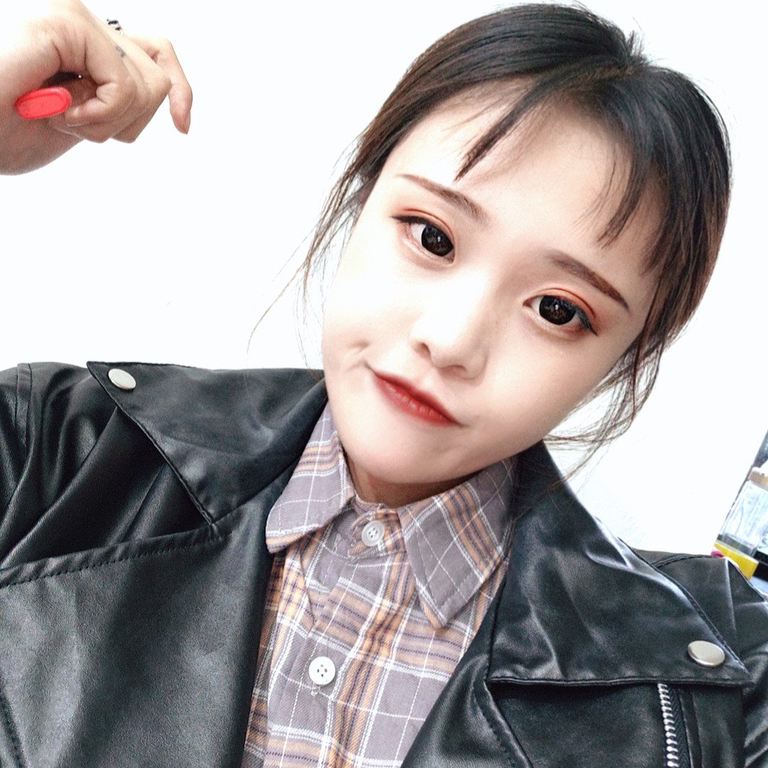 22 105 810 0 回复 杨非凡:想太多 23小时前 迷 歌名? bui 热门