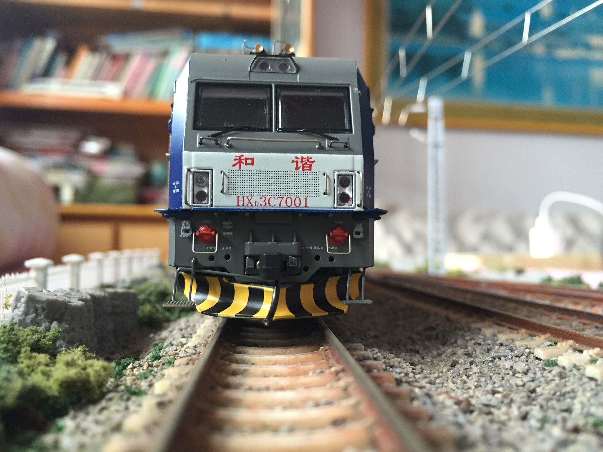 大同地方铁路 hxd3c7001 电力机车模型 3月前