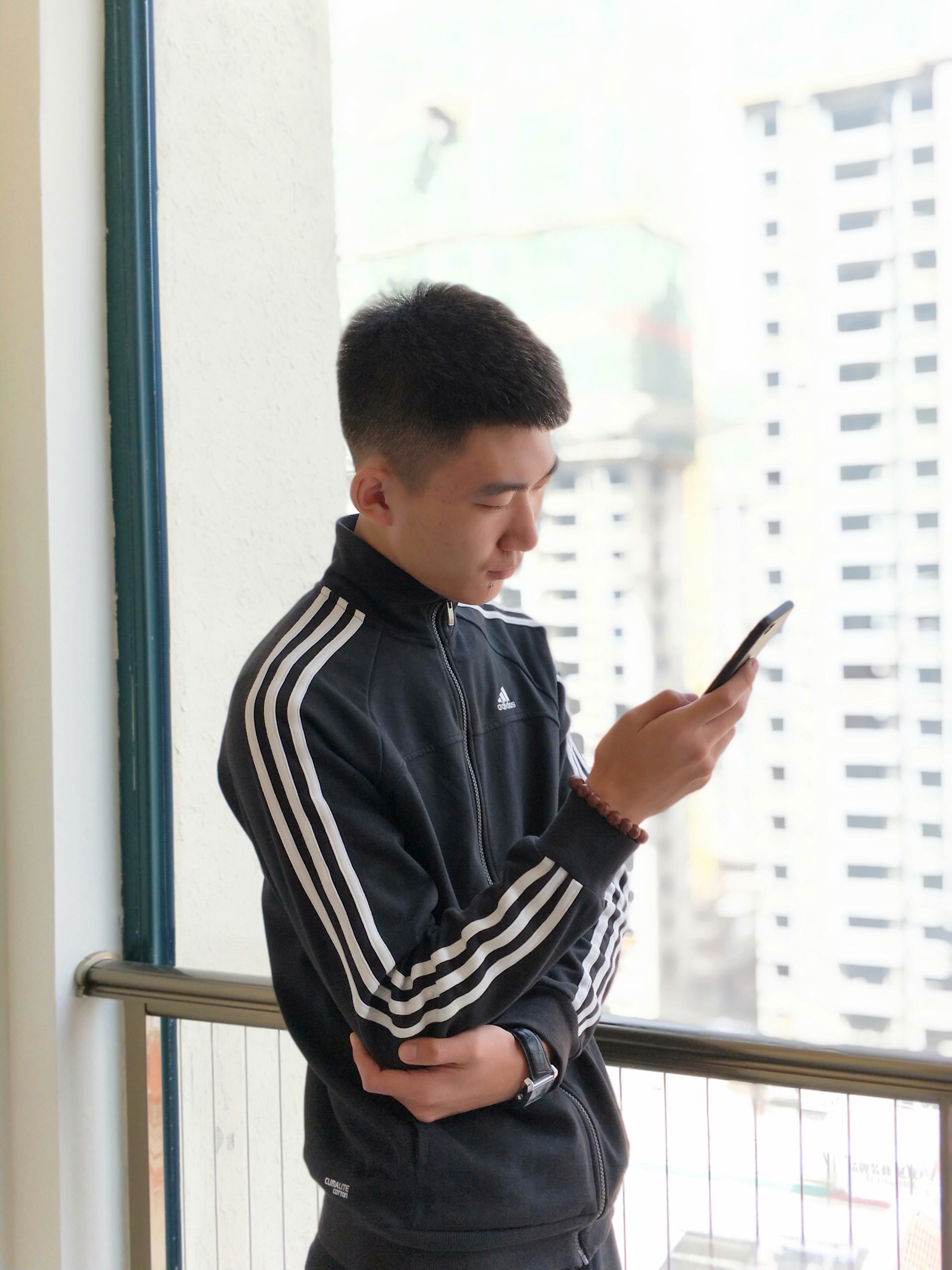 (o594635510) @张夣圆 (o23271411) 5月前 nan排   @李耀宇的kwai.