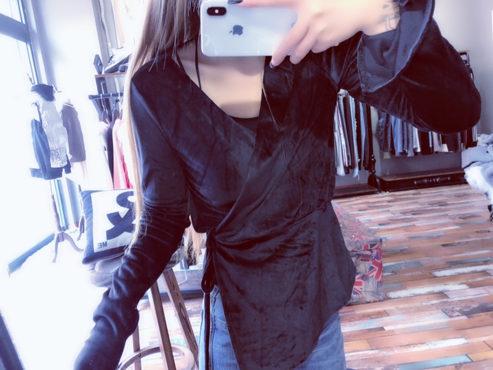 "婊妹儿"的主页-快手直播