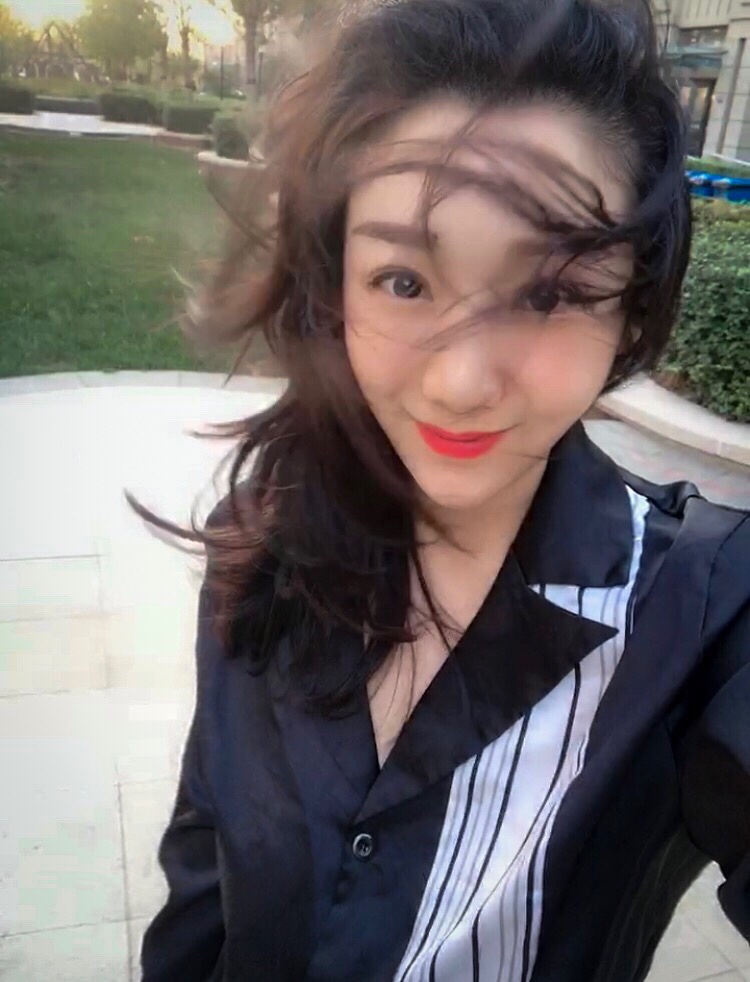 希望喜欢的人也喜欢我 不想理的人也别理我满世界清净皆大欢喜02