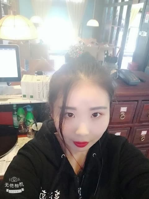 221 微博 04 查看更多 a 微关系 他的关注(157) 熊猫守护者 苏群