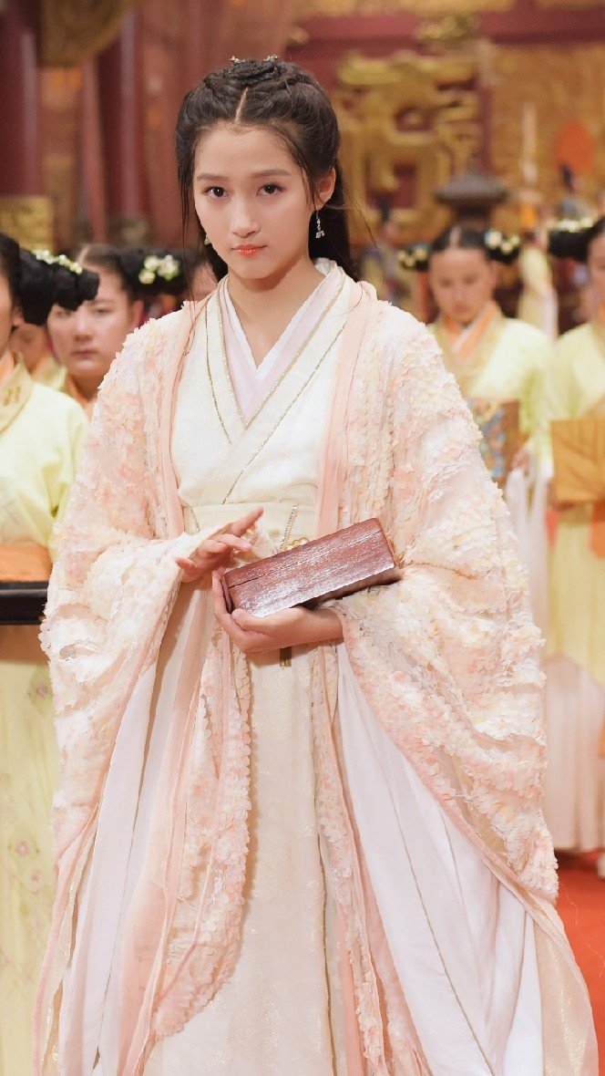 被隐藏的温柔love