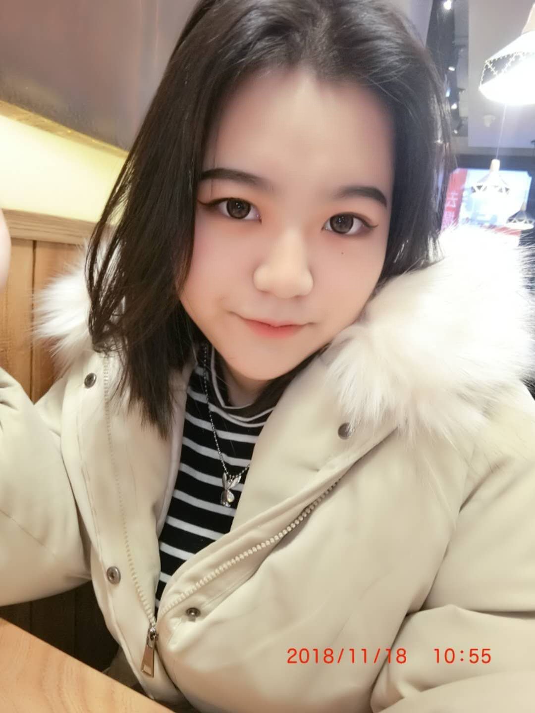 大家好 我叫郑晨曦,每天早上太阳升起晨曦的曦. 3月前