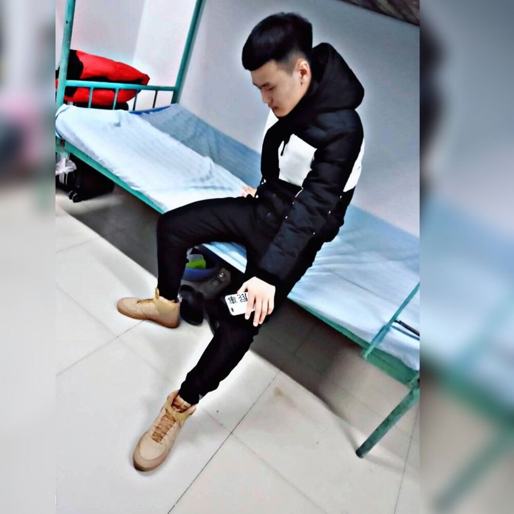 起飞的头发      @郭 佳 伟(o165554836) @孟大善人(熊鑫鑫)(o16