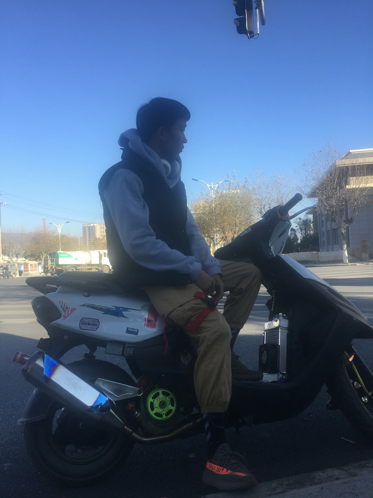 茜(o127572869) @啊莲呐(o442031447) @张家泽(西装暴徒)(o142373657)