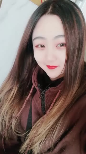 天上越(o136198433) @即将有第二条抬头纹的郭文(o121622013) @董莹莹