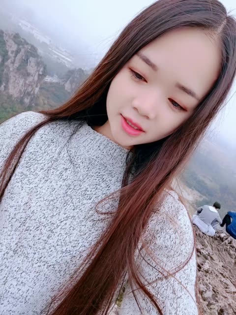 燕子姐姐9393-快手直播